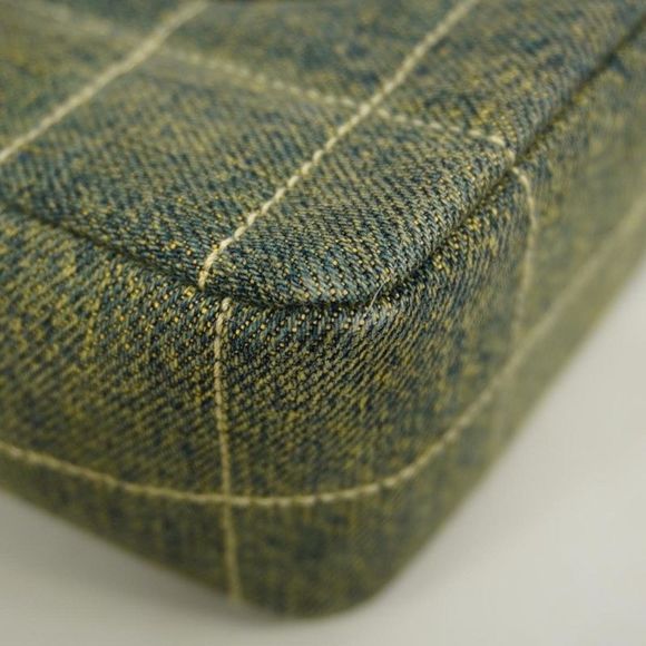 Chanel Chocolate Bar Blue Denim - Jeans Shoulder Bag (Pre-Owned) - Picture 8 of 12